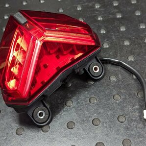 ■ドゥカティ スーパーバイク 1098S 純正 LED テールランプ 点灯確認済み 2009年式 検索 DUCATI 848 1198 [R060428]の画像2