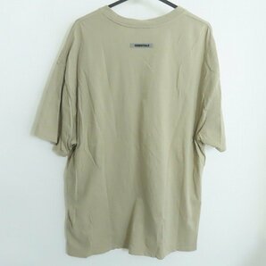 ☆FEAR OF GOD ESSENTIALS /エフオージーエッセンシャルズ フロントロゴプリント 半袖Tシャツ/L /LPLの画像2