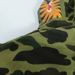 ☆A BATHING APE/アベイシングエイプ CAMO SHARK FULL ZIP HOODIE パーカー/M /060の画像9