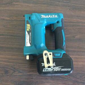 【TH-2118】中古品 makita マキタ 充電式タッカ ST112D 純正バッテリーBL1860 1個付き 充電37回