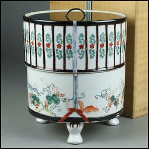 [.] времена предмет Edo период Kakiemon style старый Imari цветная роспись каштан ... документ насекомое . форма крышка предмет чёрный лаковый краска крышка /. чайная посуда три пара 2 уровень -слойный сосуд для воды для чайной церемонии антиквариат товар старый художественное изделие 