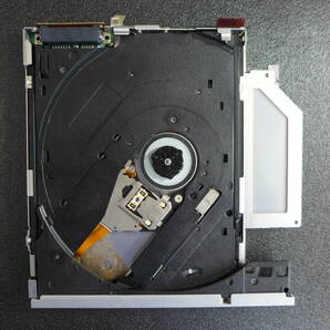 パナソニック CF-SZ6 に、付いてました。DVDスーパーマルチドライブ GUD0N 中古 ジャンク 部品取りに！の画像2