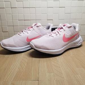 送料無料・新品未使用！！ナイキ NIKE ランニングシューズ スニーカー / ウィメンズ レボリューション 6 NN PRM / ピンク 24.5ｃｍ