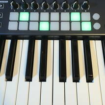 Novation LAUNCHKEY49 MIDIキーボード 49鍵盤 DTM ノベーション 楽器/140サイズ_画像3