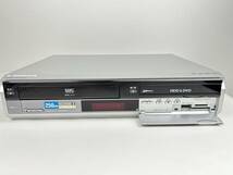 [送料無料&動作品&美品] ★早いもの勝ち★ Panasonic パナソニック 250GB HDD内蔵VHS一体型 DVDレコーダー 地デジ DMR-XP20V シルバー_画像2