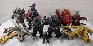 バンダイ/BANDAI　怪獣ソフビ/フィギュアまとめ　ゴジラ　キングギドラ　モスラ　2001・2002　他　東宝映画　東映　現状品　中古　ジャンク