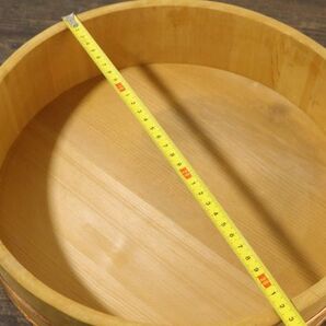 寿司桶 2点 直径26/33cm 木桶 飯切 寿司飯台 木製 銅タガ ちらし寿司 古道具 調理器具 ZA185の画像5