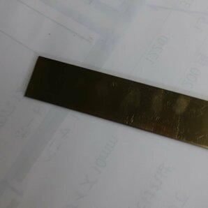 真鍮 残材 断材 端材 真鍮板 2㎜厚 35×151 10枚 K-1145の画像5