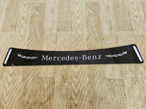 メルセデスベンツ　CLA (117)に使用　ハイマウントストップランプ　カバー　Cクラス　Eクラス　Mercedes-Benz　美品