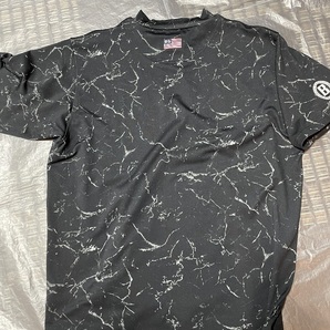 BRIEFING GOLF ブリーフィング 2023年モデル モックネック 半袖Tシャツ 総柄 ブラック サイズＭの画像4