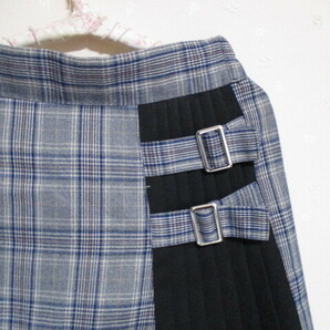 ● Lovetoxic ● ☆可愛いプリーツスカート インナーパンツ付き☆ ブルー 150㎝ 40414の画像2