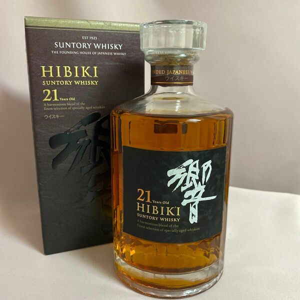 【響21年】サントリーウイスキー 箱入り 瓶 700ml HIBIKI 未開封 正規購入品 SUNTORY ジャパニーズ