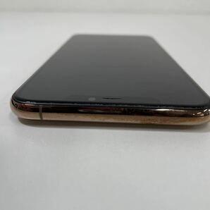 G◎ Apple iPhone 11 Pro Max 64GB Gold A2218 MWHG2J/A SIMフリー 初期化済み 画面上細かな擦りキズ有り 動作問題なし 角汚れ有 裏キズ有の画像8