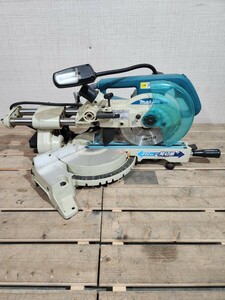 G☆ makita マキタ 190mm スライド マルノコ LS0715F 動作確認済 現状品 ジャンク 丸のこ 電動工具