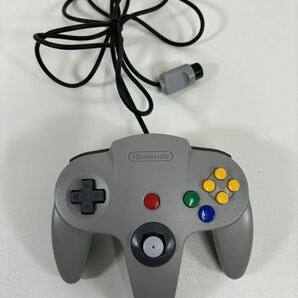 Z※ 任天堂 Nintendo ニンテンドー NINTENDO64 ブラック 64ロクヨン ゲーム機 コントローラー 取説 外箱付き 通電確認済み 傷 汚れ 有りの画像9