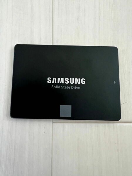 SAMSUNG SSD 850 EVO 500GB TLC V-NAND SATA接続