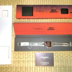 TIMEX80 スペースインベーダー シルバー タイメックス 金属製 タイトー 腕時計の画像2
