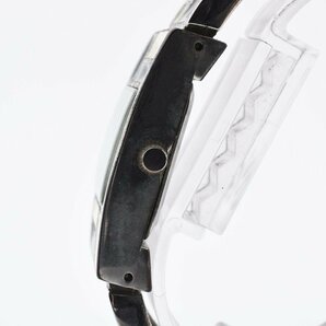 バングルウォッチ スクエア シェル文字盤 クォーツ メンズ 腕時計 NICOLA VALENTINOの画像4