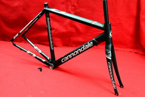 即決★新品★CANNONDALE◆CAAD8★キャノンデール★SAVE軽量アルミフレーム★ULTRA Carbon★カーボンフォーク★ J4