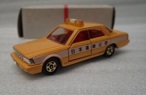 tomica　トミカ　日産セドリック　4ドア　H.T　日本道路公団金沢管理局　粗品