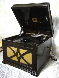  sound. is good gramophone Britain glamo phone HMV 130A type 