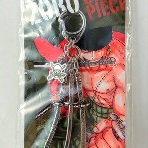 送料200円～☆未使用!ジャンフェス2013限定品!ONE PIECE メタルコレクション「ゾロ(刀) キーホルダー」アニメ 漫画 グッズ 少年ジャンプの画像1