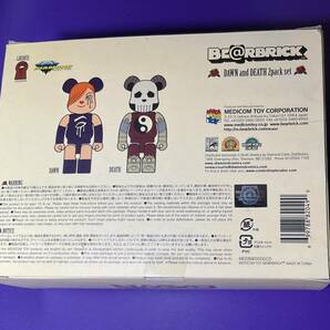 BE@RBRICK Joseph Michael Linsner Dawn and Death SET 100％ 新品 MEDICOMTOY ベアブリック SDCC サンディエゴ コミコン 2007年の画像2