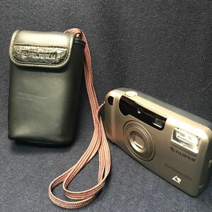 FUJIFILM EPION 250Z コンパクトフィルムカメラ ※通電確認のみ ※ジャンク扱い