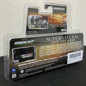 グリーンライト 1/64 シボレー 1967 インパラ スポーツセダン 1968 C-10 スーパーナチュラル SUPERNATURAL JOIN THE HUNTの画像4