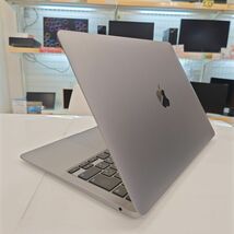 PC堂 1円 【ジャンク】 Apple MacBook Air A2179 Core i5 メモリ16GB SSD 256GB 13.3インチ T008480【訳アリ】_画像4