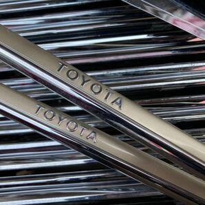 ●C3715● 【24枚セット】トヨタ純正 ナンバーフレーム プレステージ ゴールド JDM Toyota OEM License Plate Frame Prestige Gold Typeの画像2