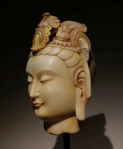 ■観心・時代旧蔵■C3822北斉 漢白玉彩絵 観音頭 仏首 漢白玉石細工彫刻★仏教古美術★仏像★細密細工★廃寺旧蔵★廃寺買出品_画像9