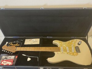 ∞綺麗【フェンダー Fender ストラトキャスター エレキギター MEXICO メキシコ 1997-1998年制 楽器 持ち運びハードケース付き 希少】HM733