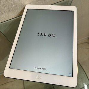 Ω希少品！レア品！【Apple アップル第１世代 iPad Air A1474 シルバー コンパクト 便利 お仕事や お勉強 のお供に】NA01277