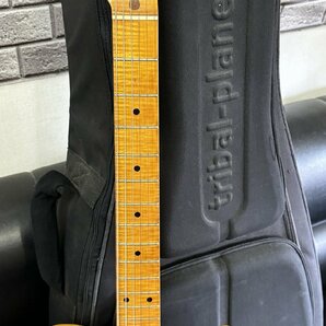 ●【人気アイテム FENDER フェンダー エレキギター テレキャスター 日本製 トライバルプラネット ギターバッグ付き】SF-12723の画像3