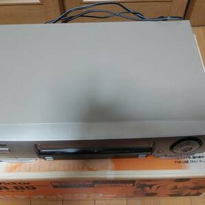 Victor VHS Hi-Fi ビデオデッキ HR-B９ 中古品（リモコン、説明書付き）通電確認済の画像4