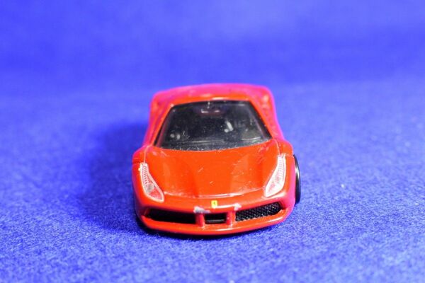 『廃盤』TOMICA No.64 フェラーリ 488 GTB （1/62スケール トミカ ）