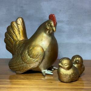 鶏　にわとり　親子　金属製　置物　アンティーク　重さ約400g　やや劣化あり　現状品　