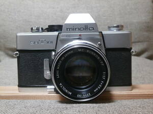 minolta SRT 101 MC ROKKOR-PF 1:1.7 f=55mm レンズ付き　動作確認済み