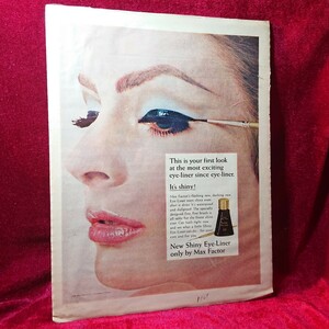 Art hand Auction LIFE MAGAZINE Life Magazine Clipping Vintage 60s 70s Picture Mini Poster Photo Original Women Foreign Books Life Magazine Display Retro, antique, collection, advertisement, novelty goods, others