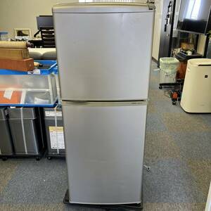 【稼動品】AQUA アクア ノンフロン冷凍冷蔵庫 AQR-141E 冷蔵庫 グレー 家電 140L 2ドア 中古