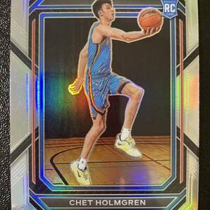 1円スタート！2022-23 Panini prizm chet holmgren silver RC NBAカード 人気シルバーパラレルルーキーカード 新人王候補！ホルムグレン の画像1