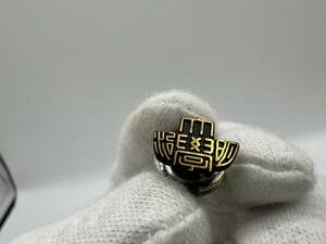  Meiji university Akira large MEIJI old . chapter Showa Retro period unknown pin badge collar chapter memory chapter souvenir Logo Mark pin z pin bachi war front war after 6