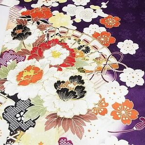 平和屋-こころ店■豪華振袖 駒刺繍 檜扇花文 暈し染め 金彩 正絹 逸品 AAAD6413Bphの画像4