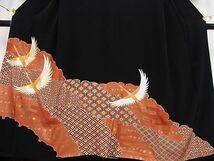 平和屋川間店■豪華黒留袖　駒刺繍　飛鶴花文　金彩　着丈156cm　裄丈63cm　正絹　逸品　B-oa5071_画像3