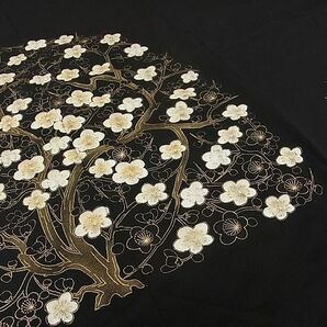 平和屋1■豪華黒留袖 刺繍 枝花文 金彩 逸品 CAAC7618rvの画像4