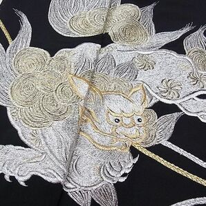 平和屋1■豪華黒留袖 総刺繍 唐獅子 金銀糸 逸品 CAAC3426hyの画像3