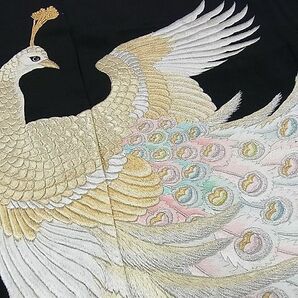 平和屋野田店■豪華黒留袖 総刺繍 孔雀文 金銀糸 逸品 BAAC3149kgの画像5