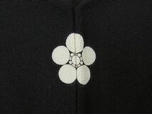 平和屋野田店■豪華黒留袖　駒刺繍　向松喰鶴吉祥花唐草文　金彩　逸品　BAAB1801cw_画像6