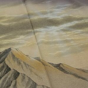 平和屋1■日本画家 水嶋征夫 訪問着 手描き 遠山風景文 暈し染め 逸品 CAAA8501ghの画像4